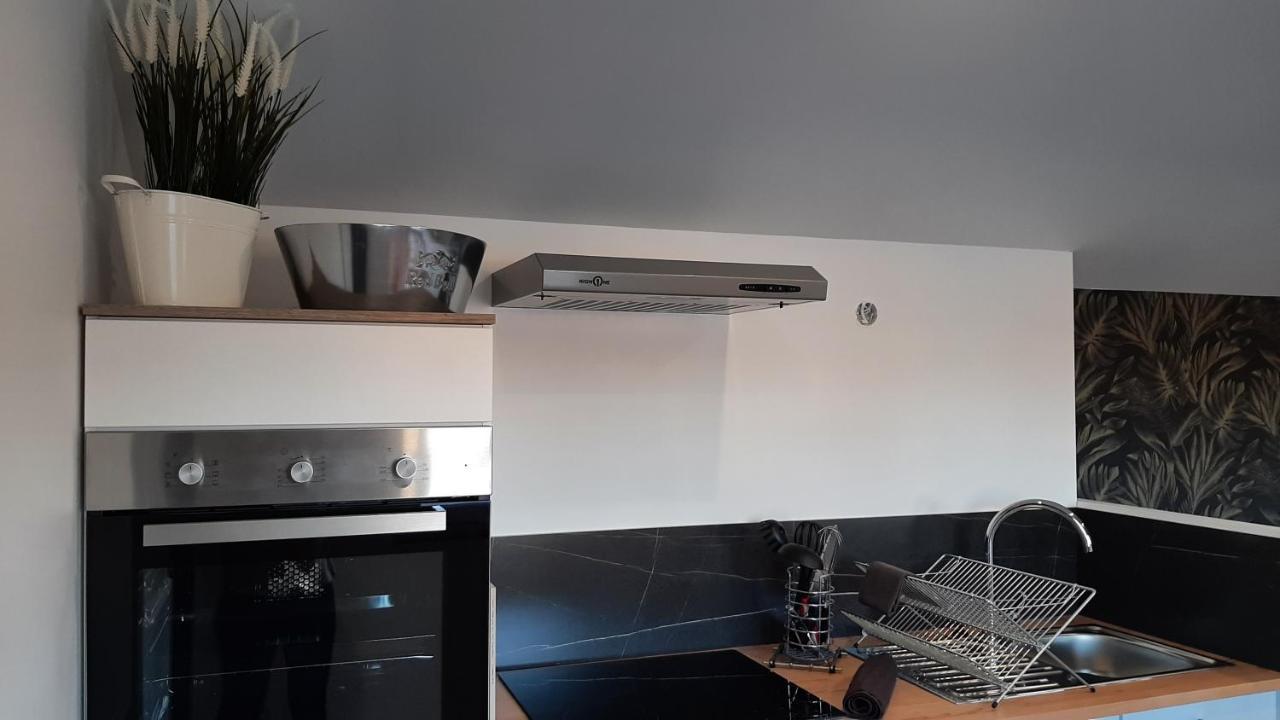 Studio Chaleureux En Hyper Centre Charleville-Mezieres Exterior foto